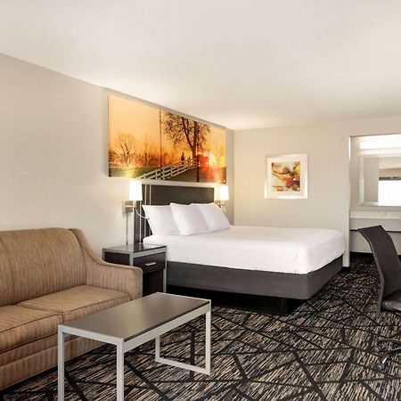 Days Inn By Wyndham San Antonio Near Fiesta Park Kültér fotó