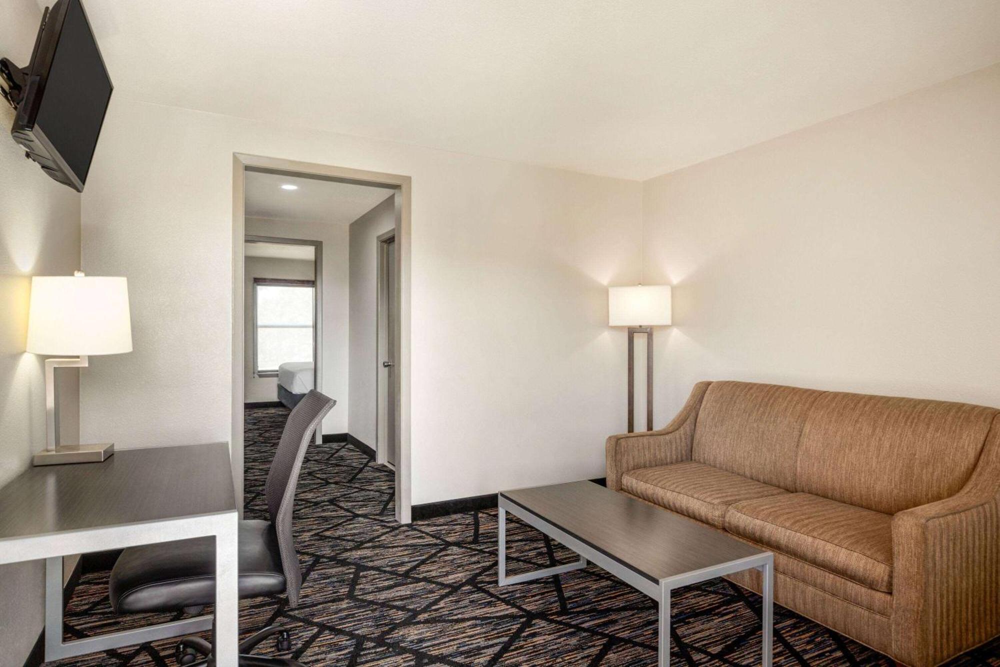 Days Inn By Wyndham San Antonio Near Fiesta Park Kültér fotó