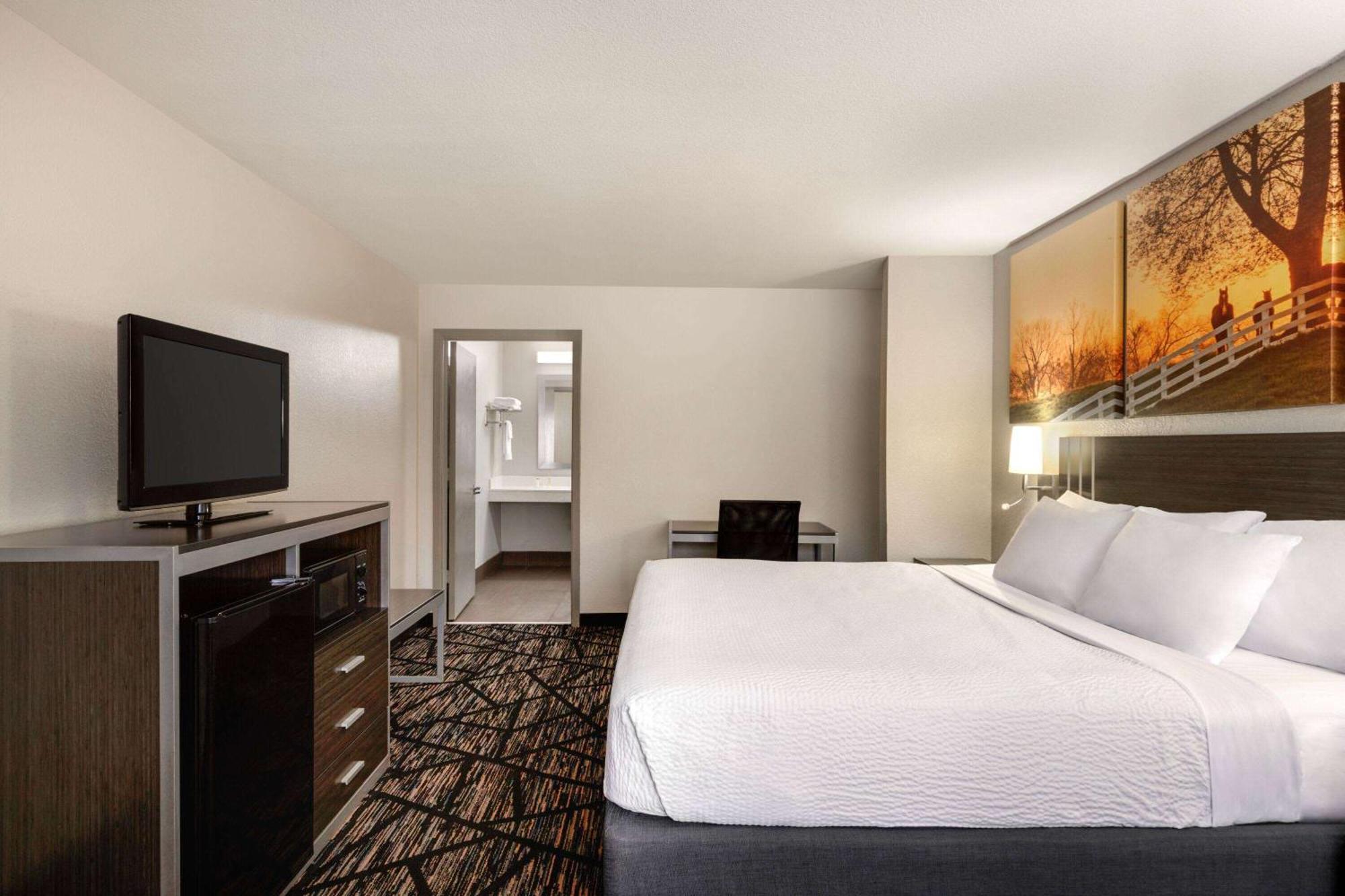 Days Inn By Wyndham San Antonio Near Fiesta Park Kültér fotó